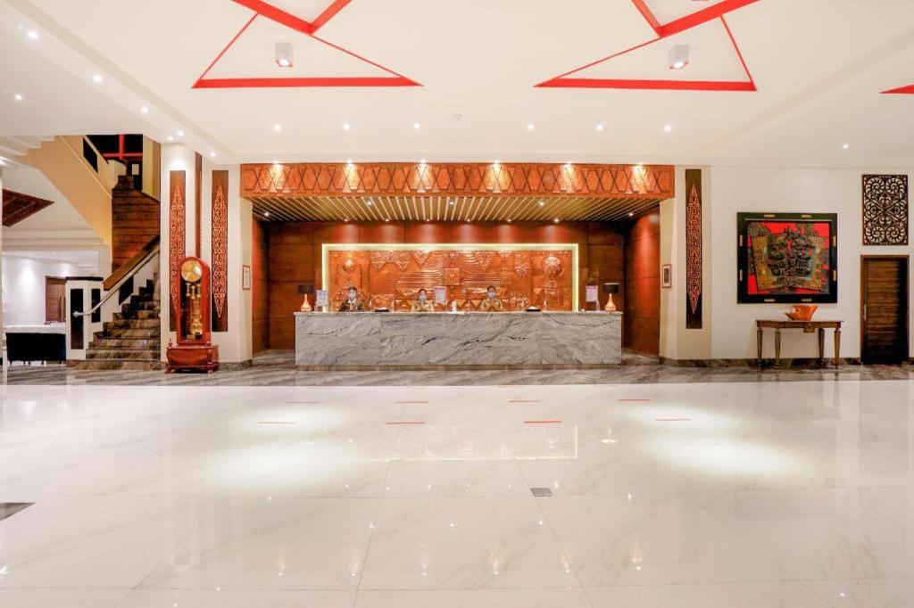Hotel Niagara Parapat Εξωτερικό φωτογραφία