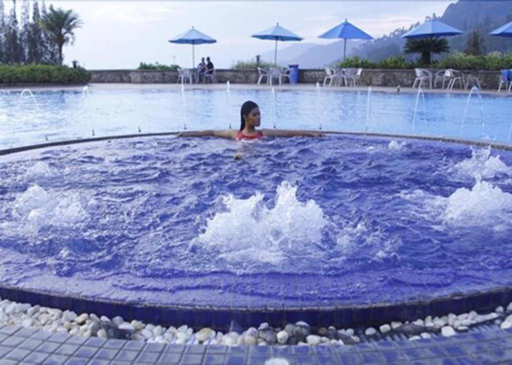 Hotel Niagara Parapat Εξωτερικό φωτογραφία