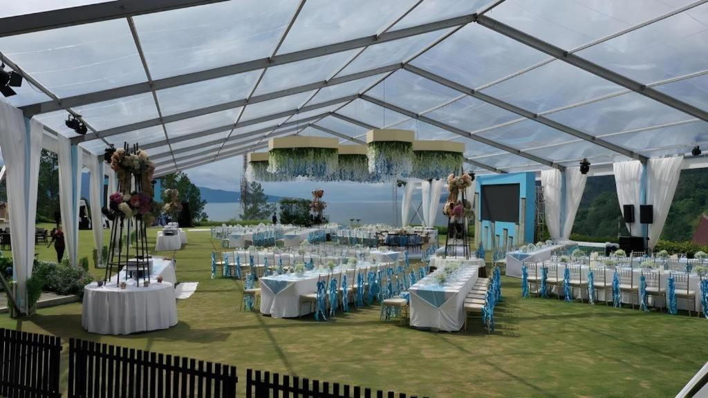Hotel Niagara Parapat Εξωτερικό φωτογραφία